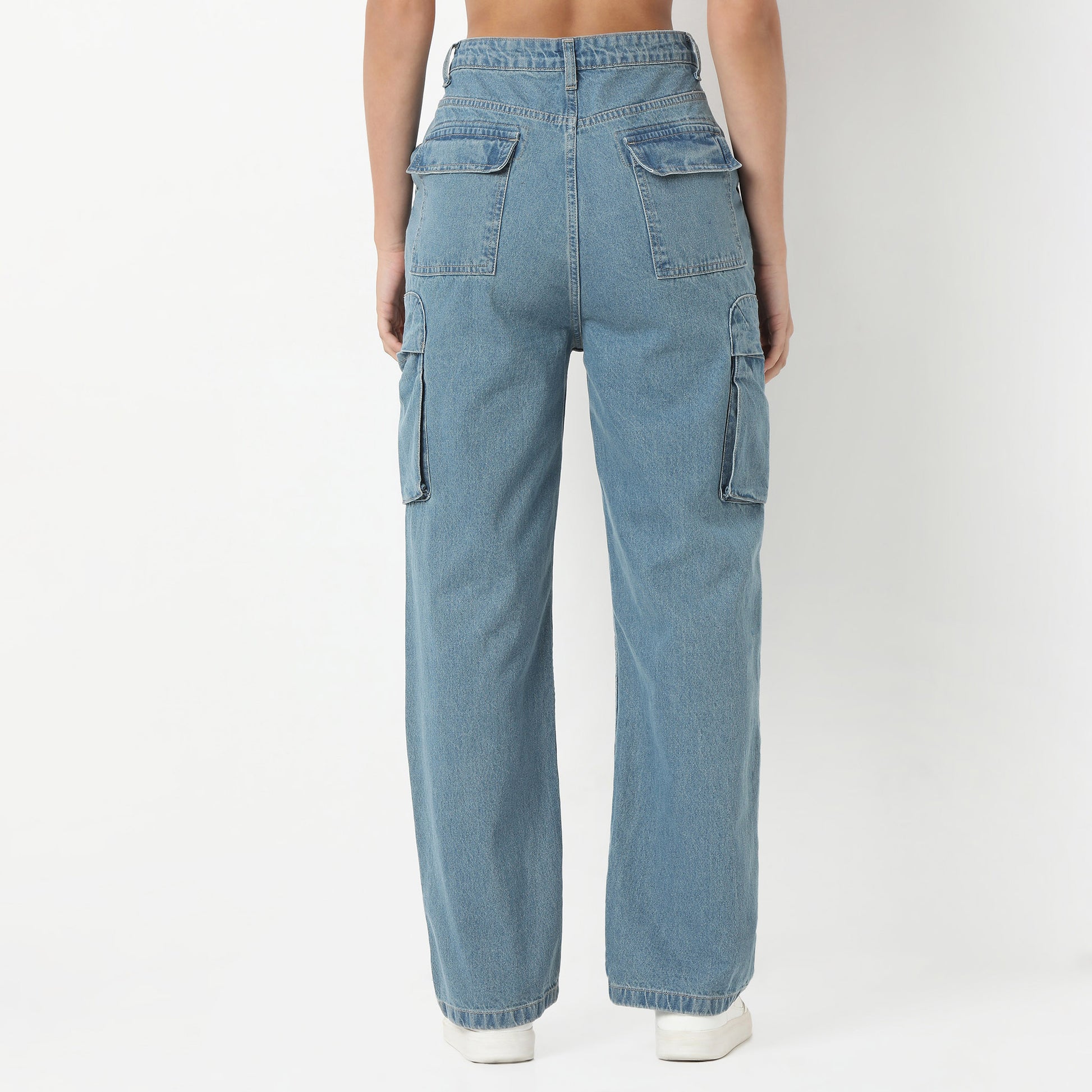 Highwaist 8 Pockets Straight Fit Cargos