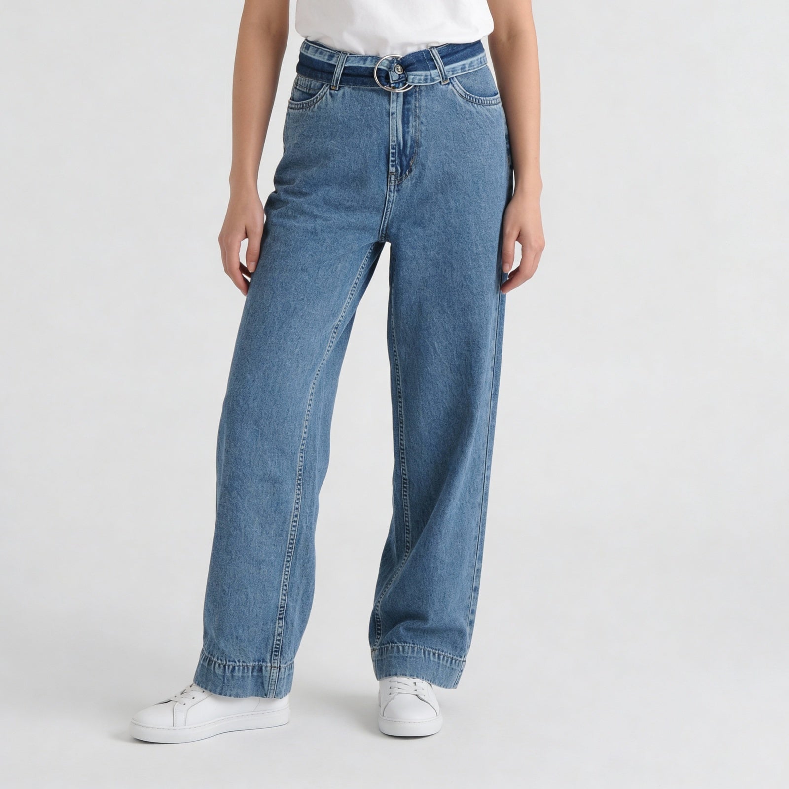 High Rise Wide Leg Jeans With Buckle & Belt