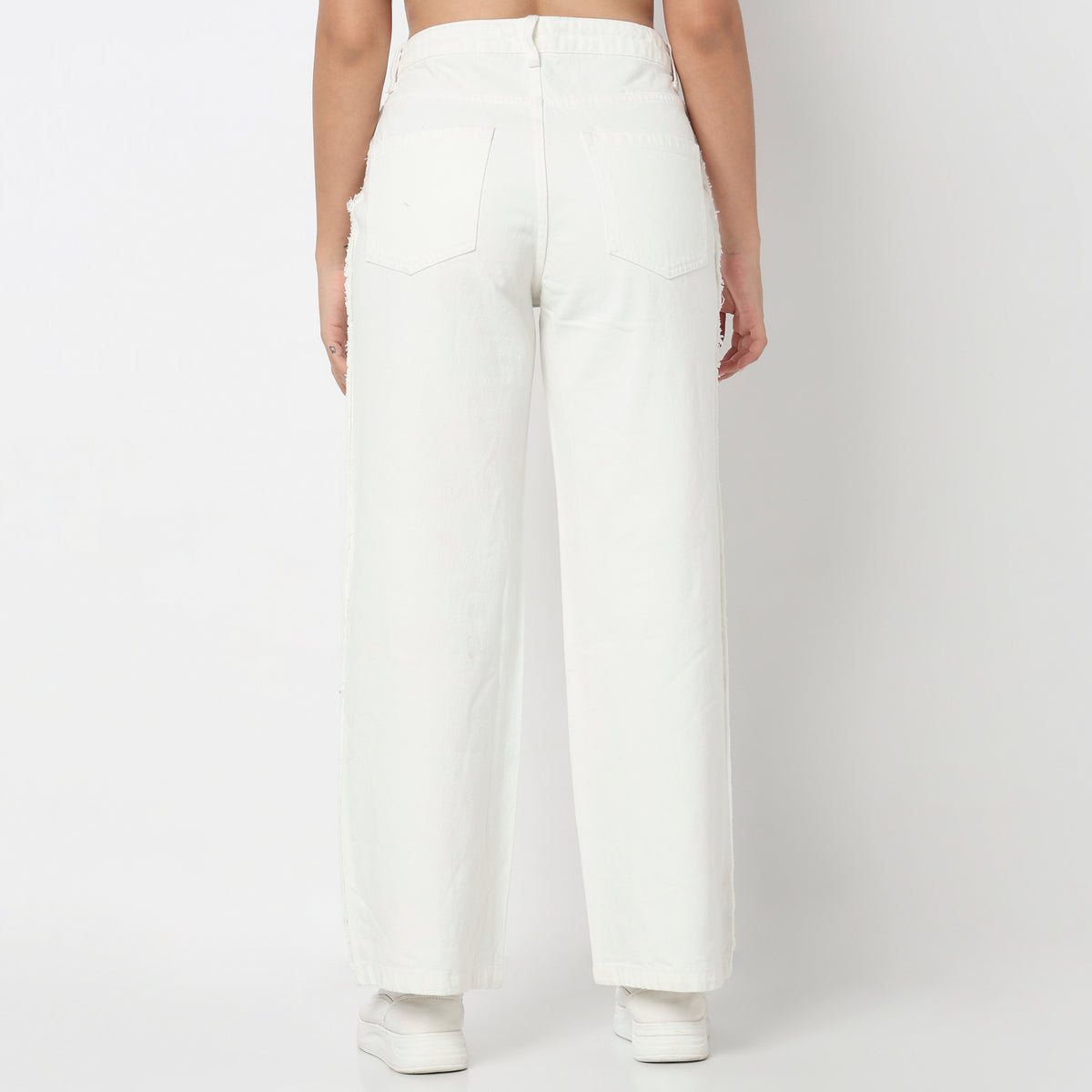Low Waist Straight Fit Baisc Denim With Tinted Look