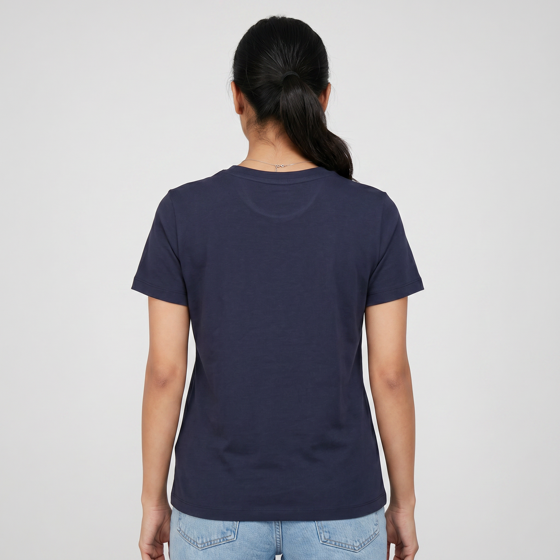 Embroidered Crew Neck Graphitee