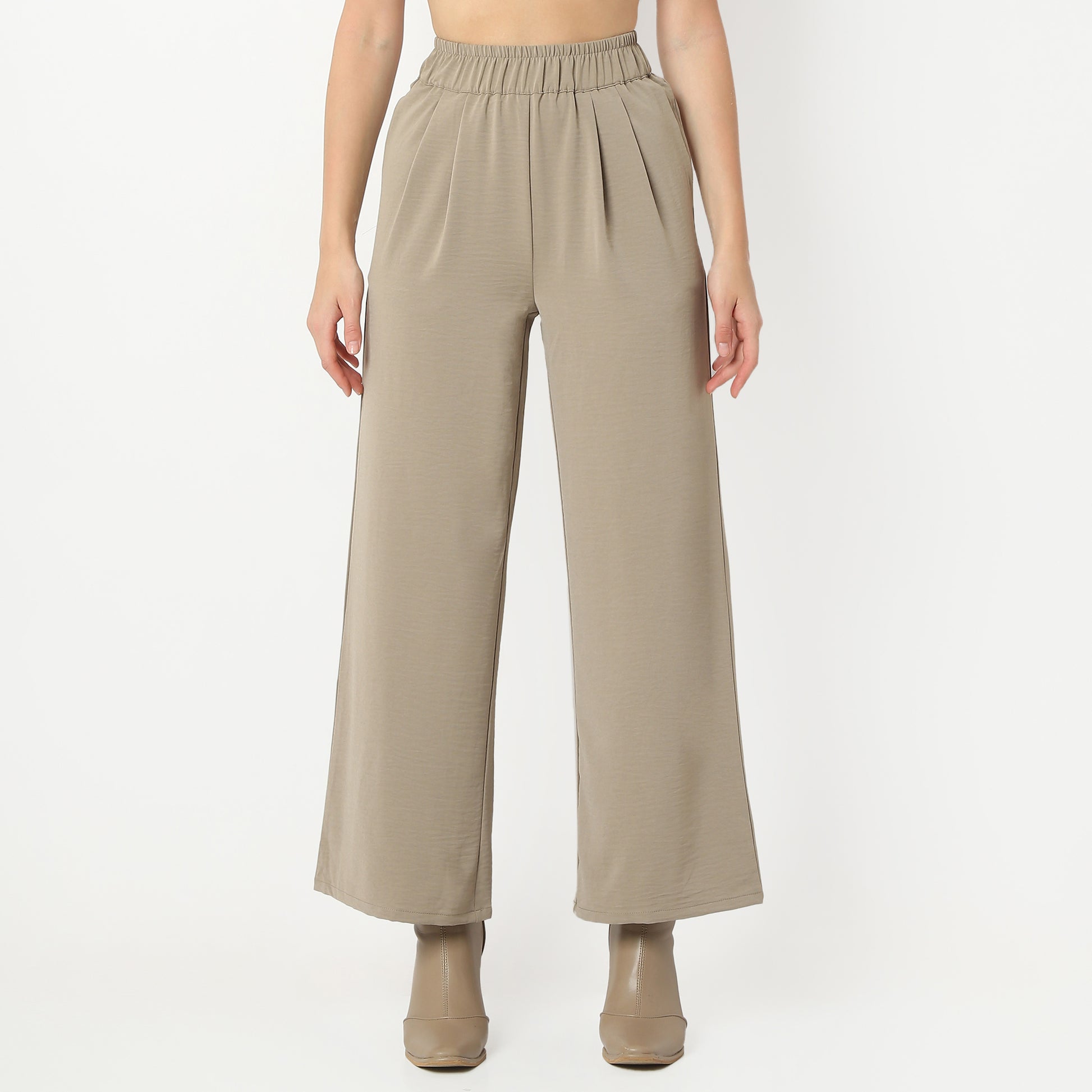 Regular Fit Solid Ankle Length Mid Rise Palazzos