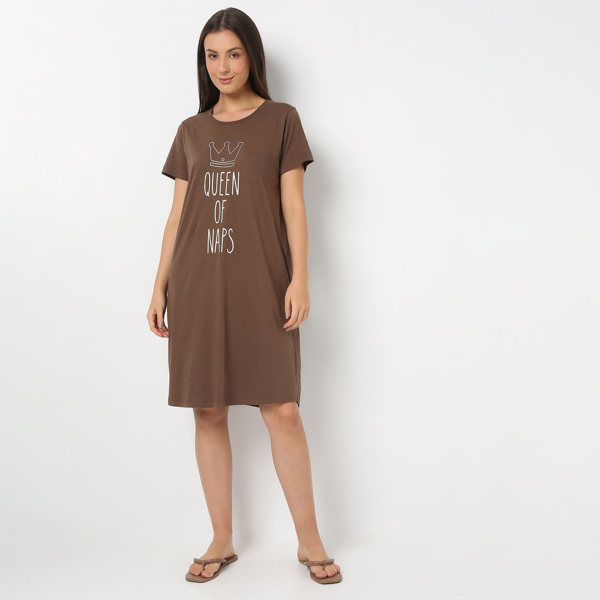 Round Neck Knee Length Floral Shorts