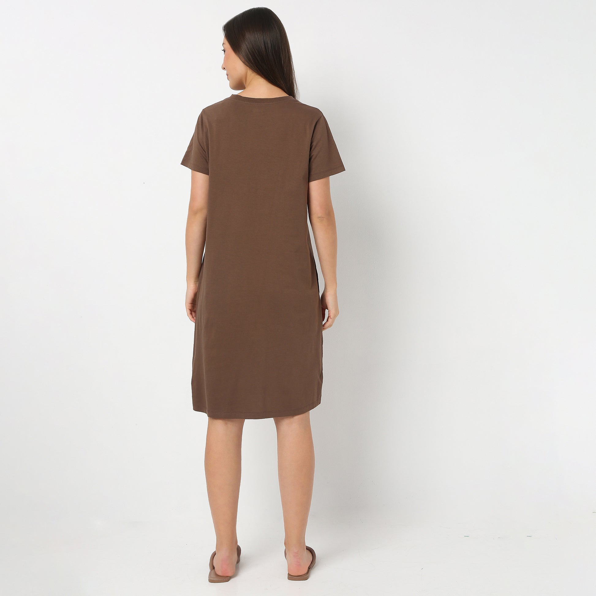 Round Neck Knee Length Floral Shorts