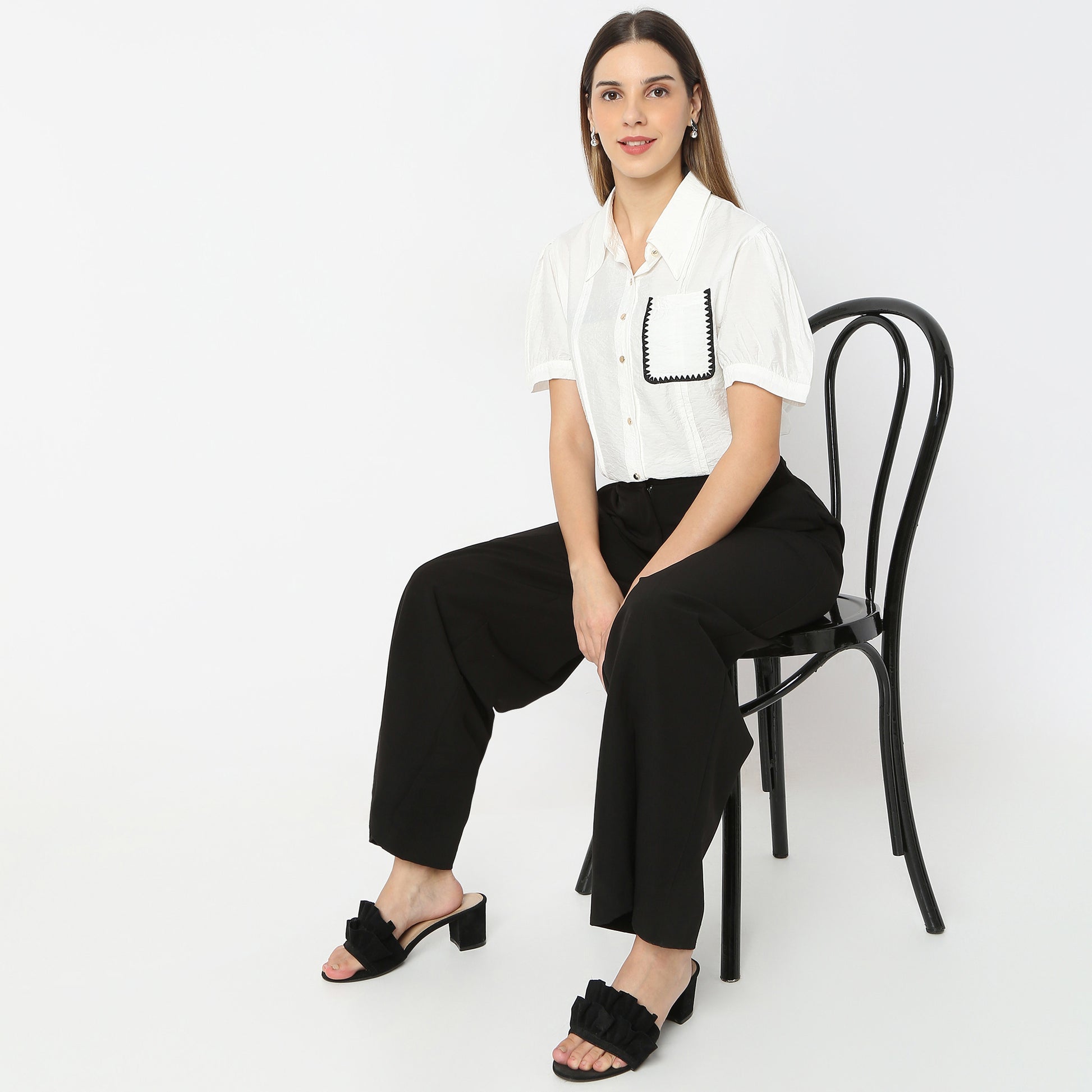 Solid Short-Sleeve Regular Fit Shirt