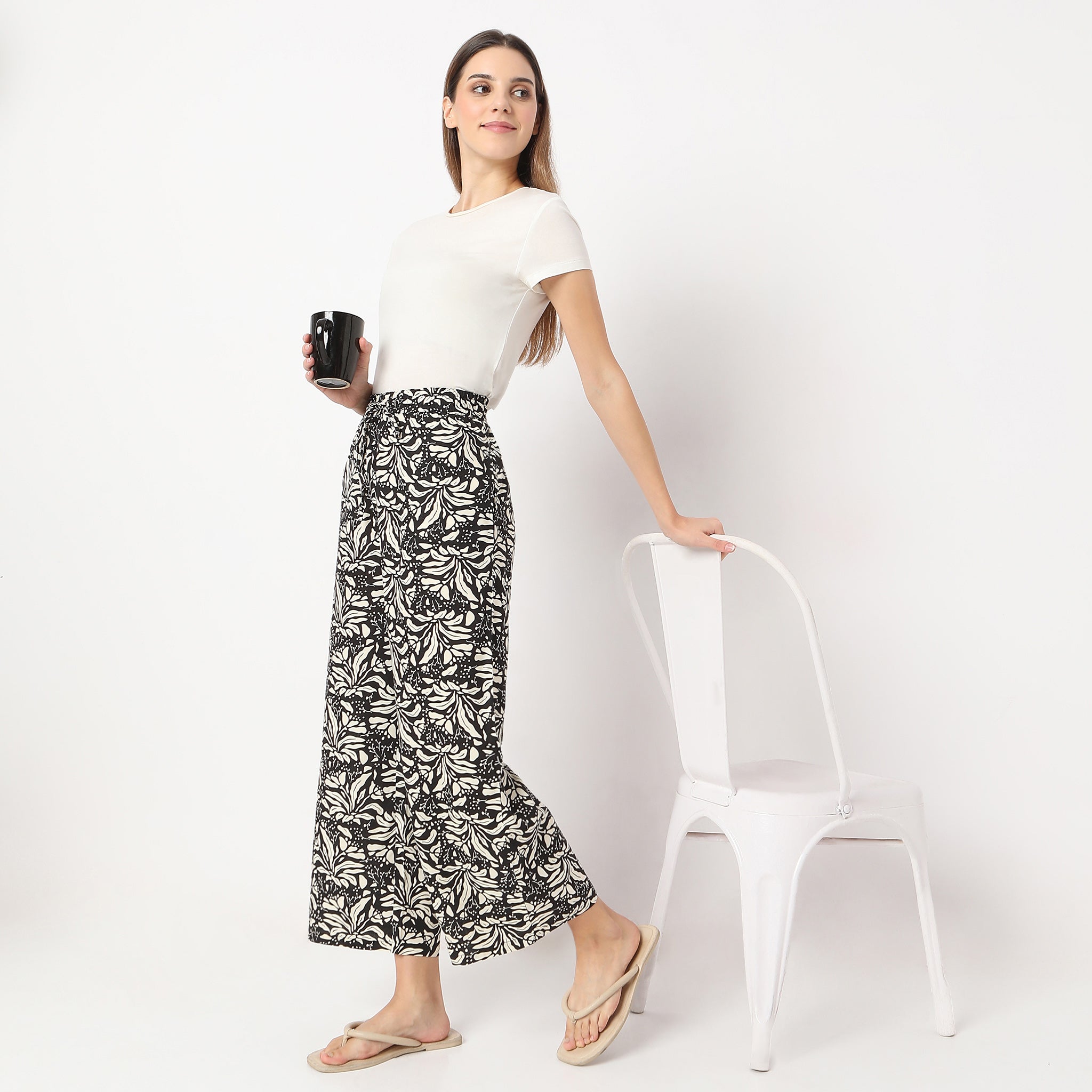 Printed Above Ankle Length Floral Palazzos