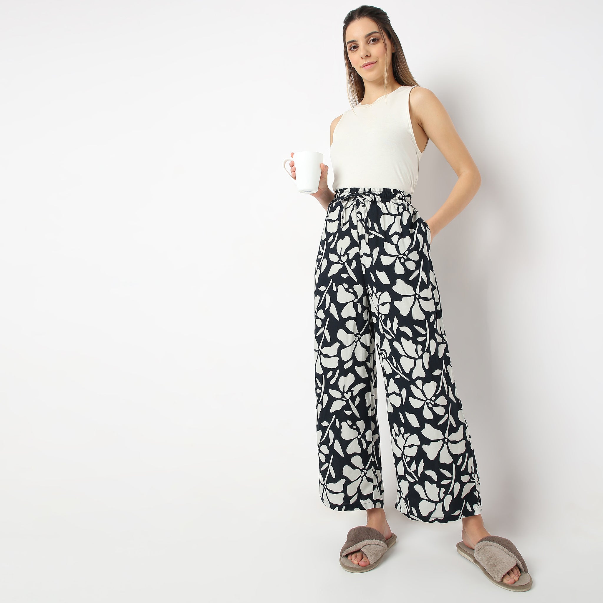 Regular Fit Printed Mid Rise Palazzos