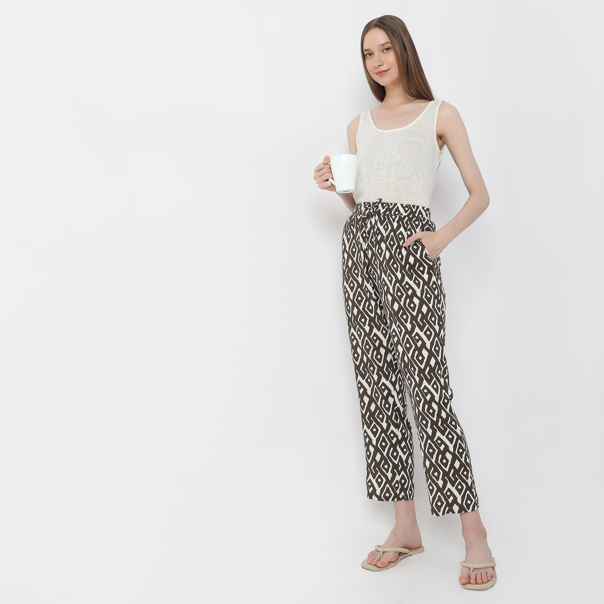 Geometric Print Mid-Rise Pyjama Pants