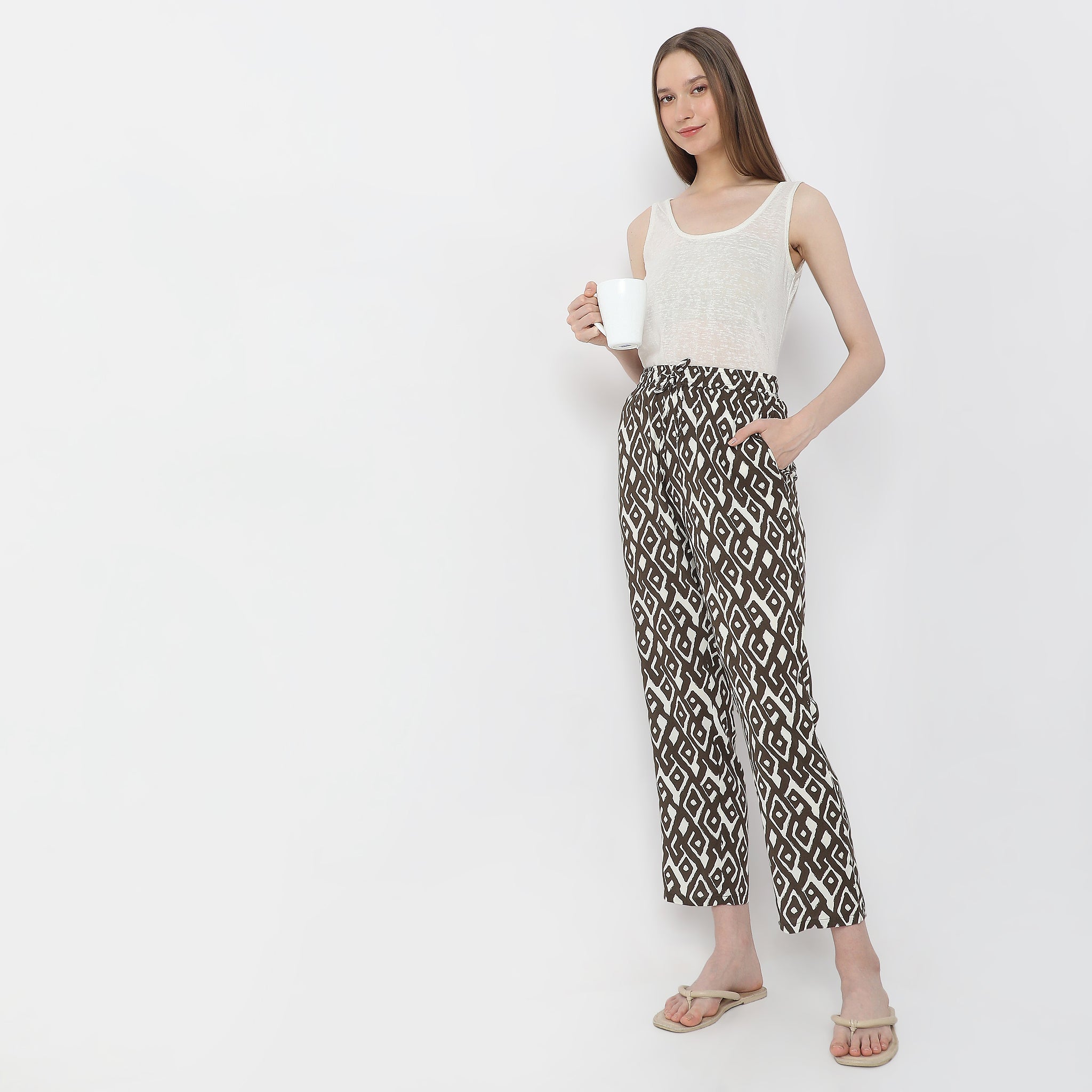 Geometric Print Mid-Rise Pyjama Pants