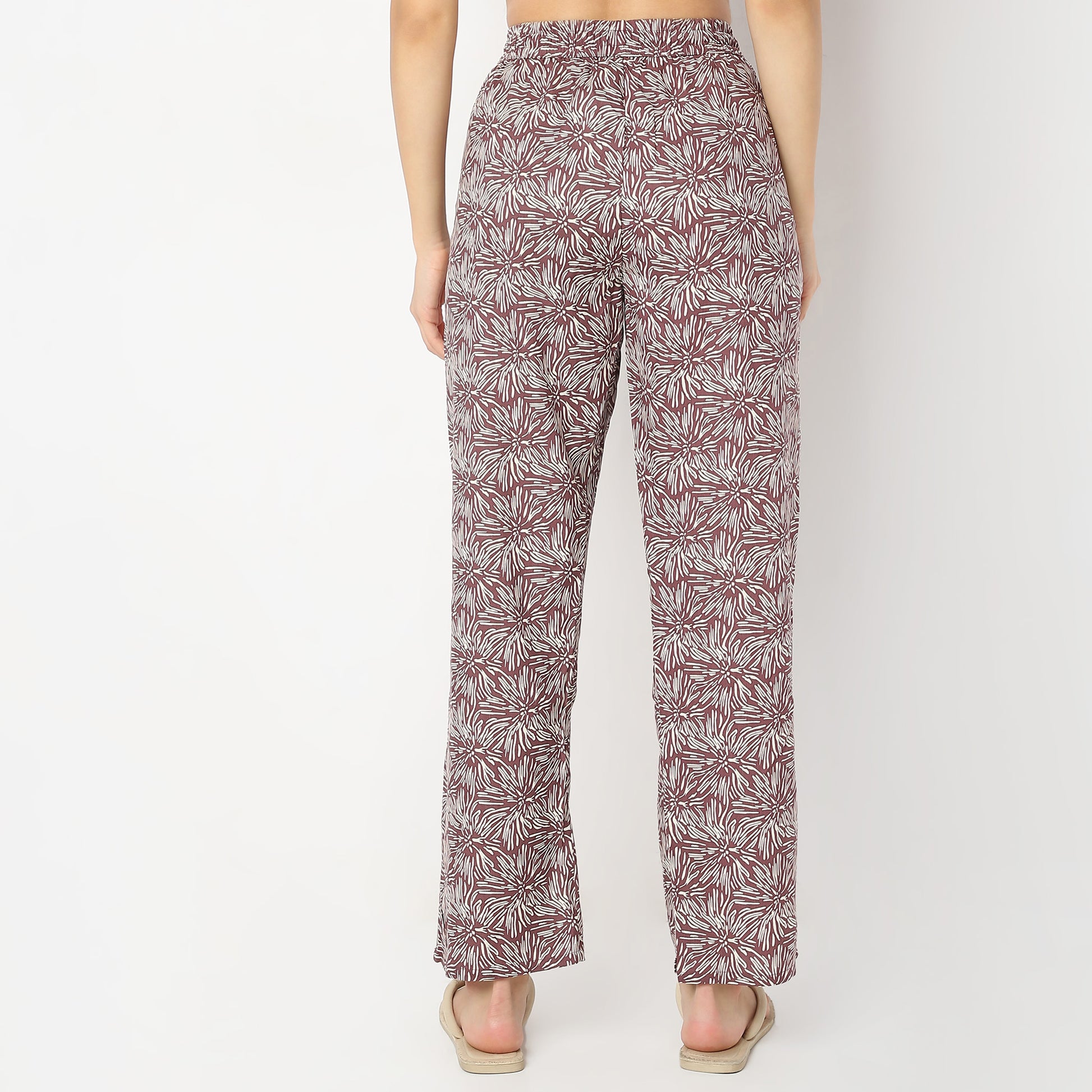 Regular Fit Printed Mid Rise Pyjamas