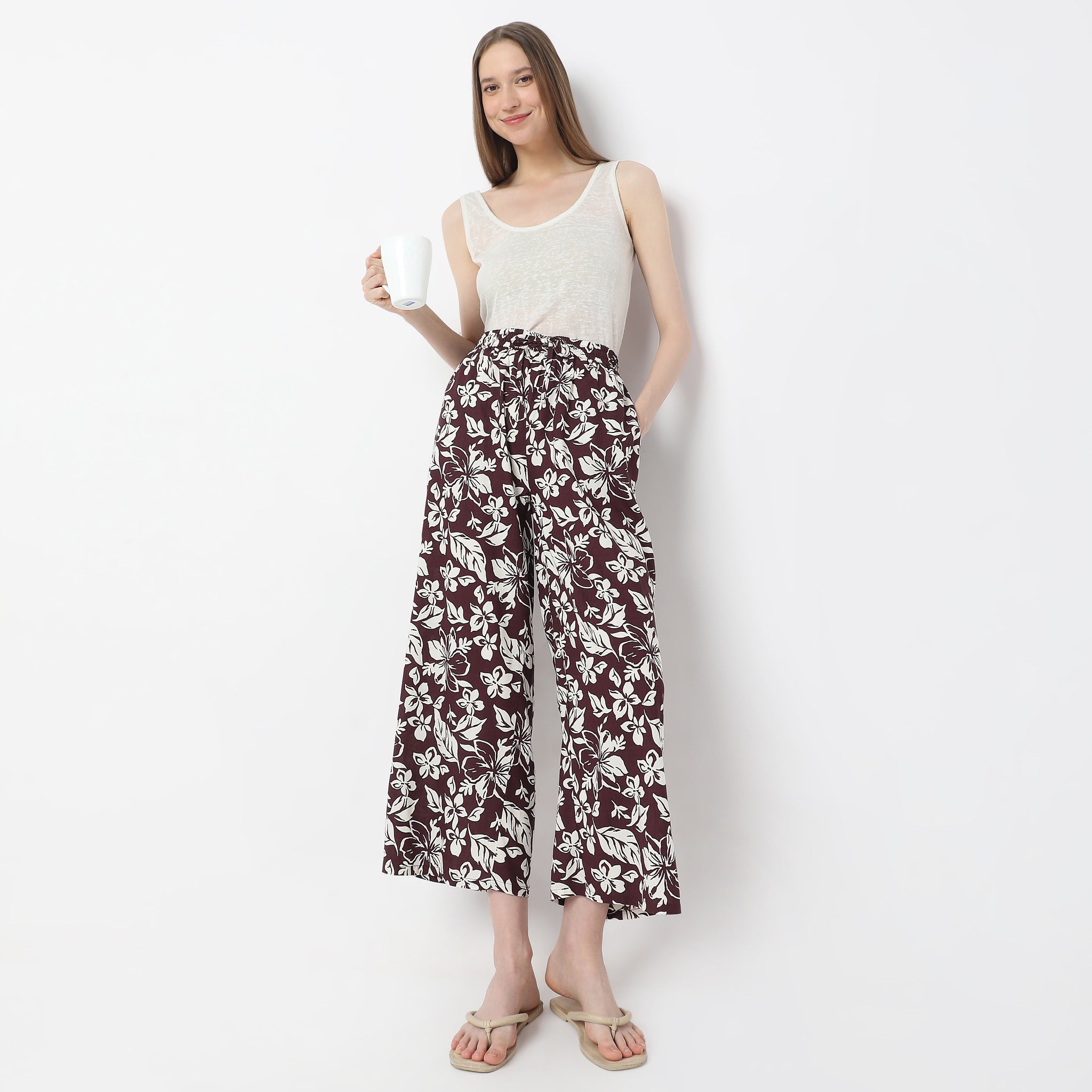Floral Print Mid-Rise Palazzo Pants