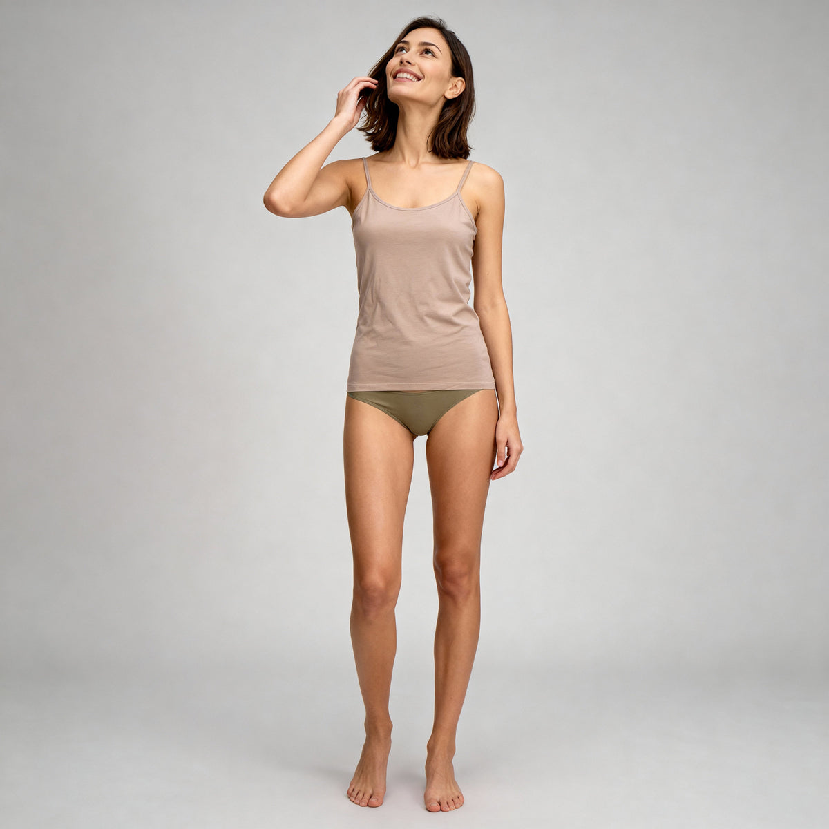 Regular Fit Solid Slip