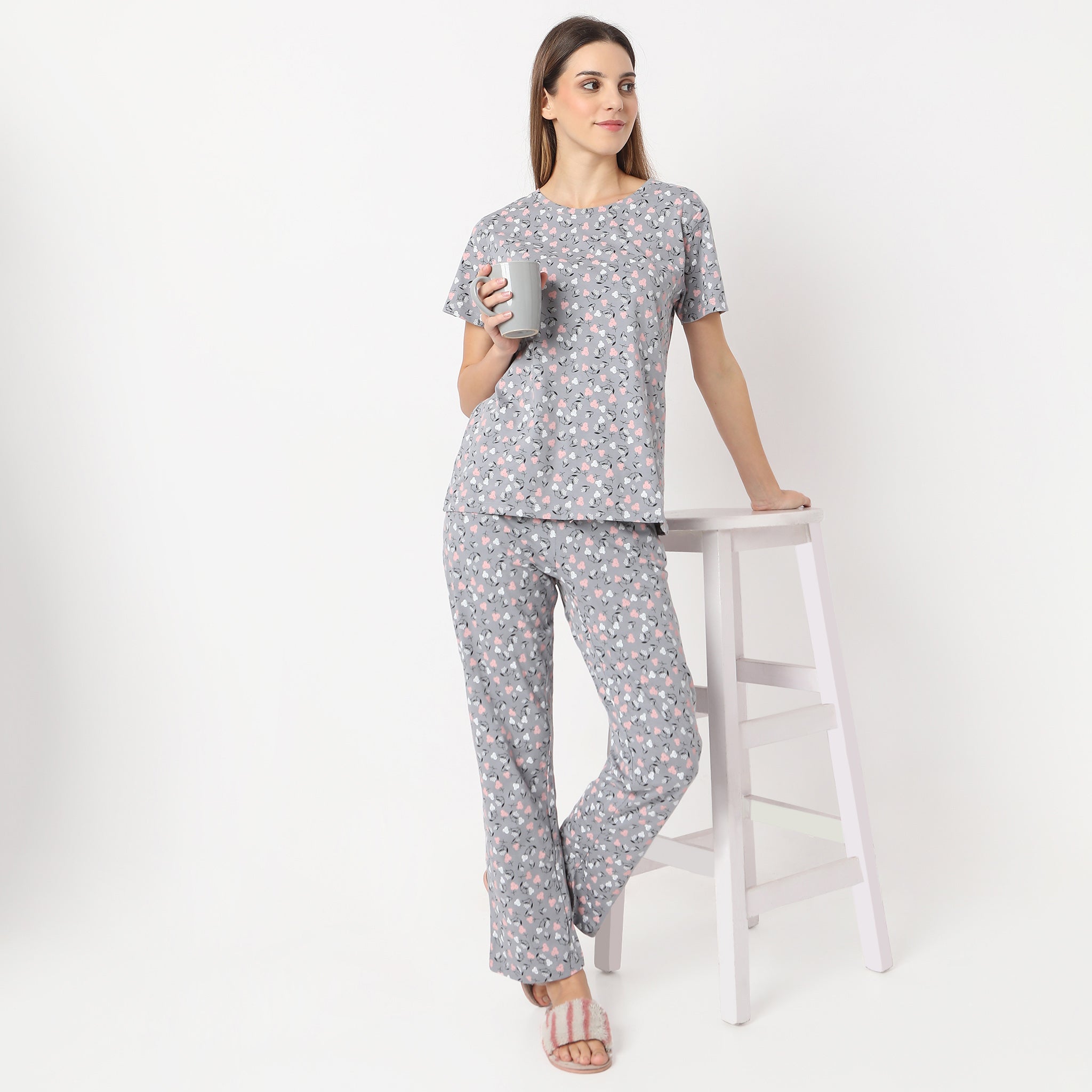 Printed Straight Floral Short Sleeve T-Shirt