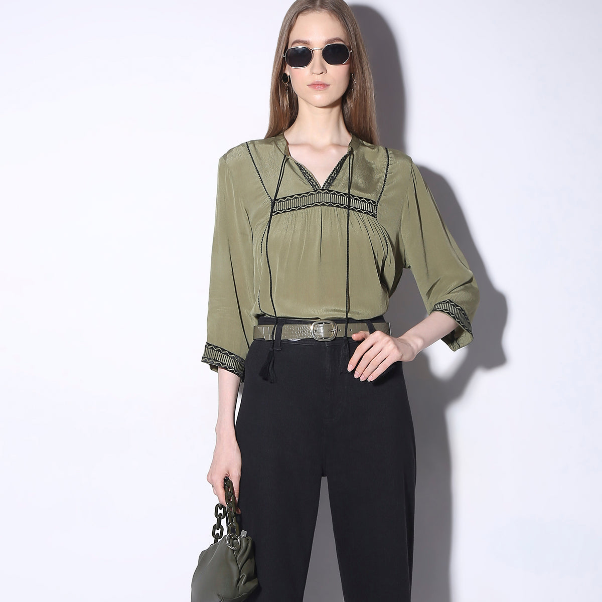 Regular Fit Solid Top