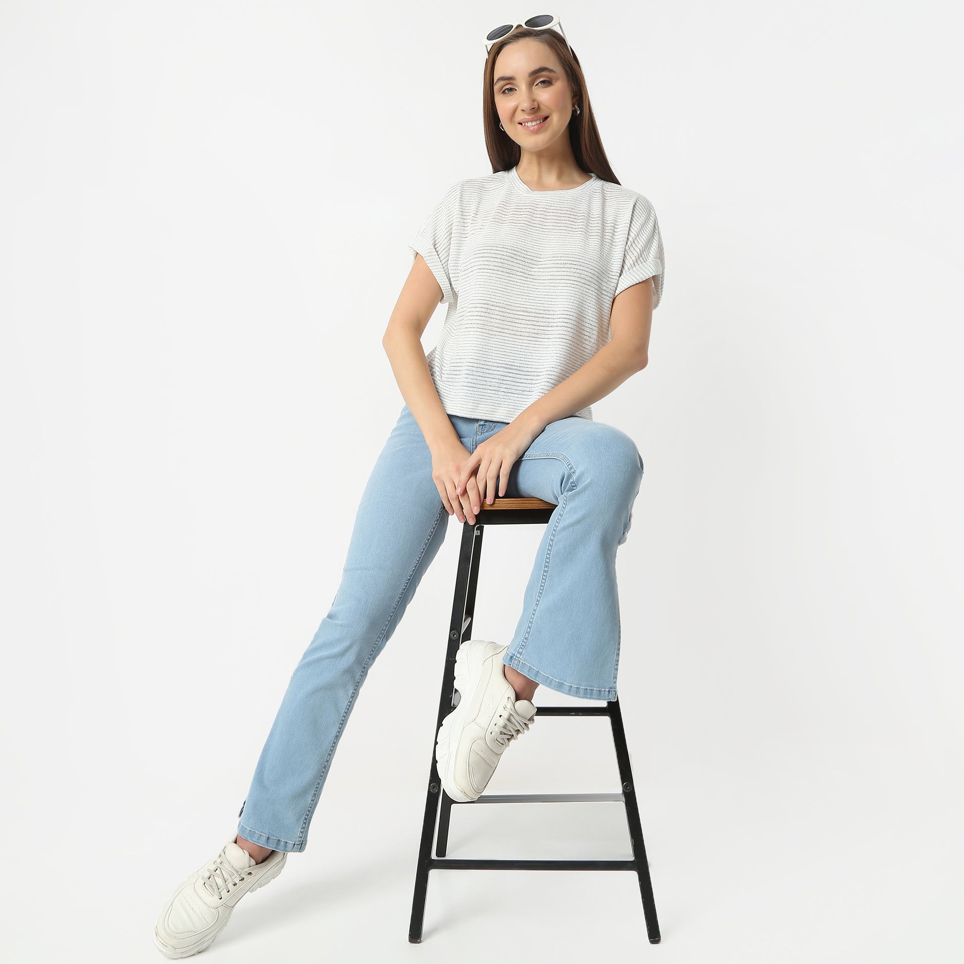 Regular Fit Solid Round Neck Regular Length Top