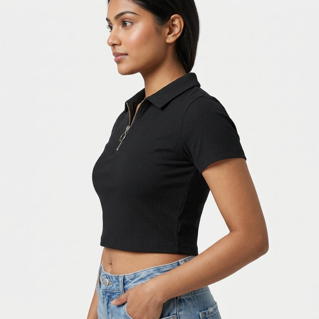 Solid Essential Tee Partial Zipper Opening