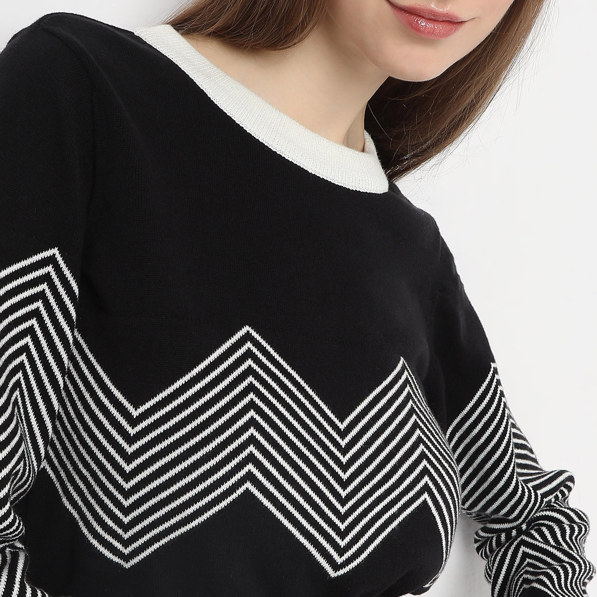 Slim Fit Striped Boat Neck Flat Knits Full Sleeve Crop T-Shirt