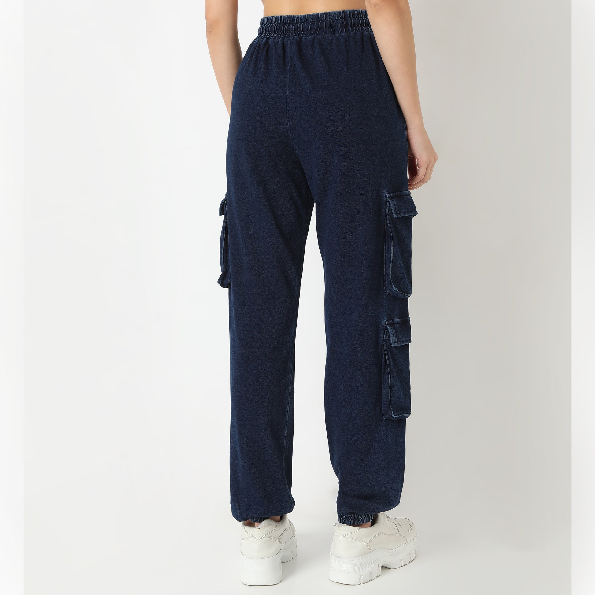 Regular Fit Solid Full Length Mid Rise Pants