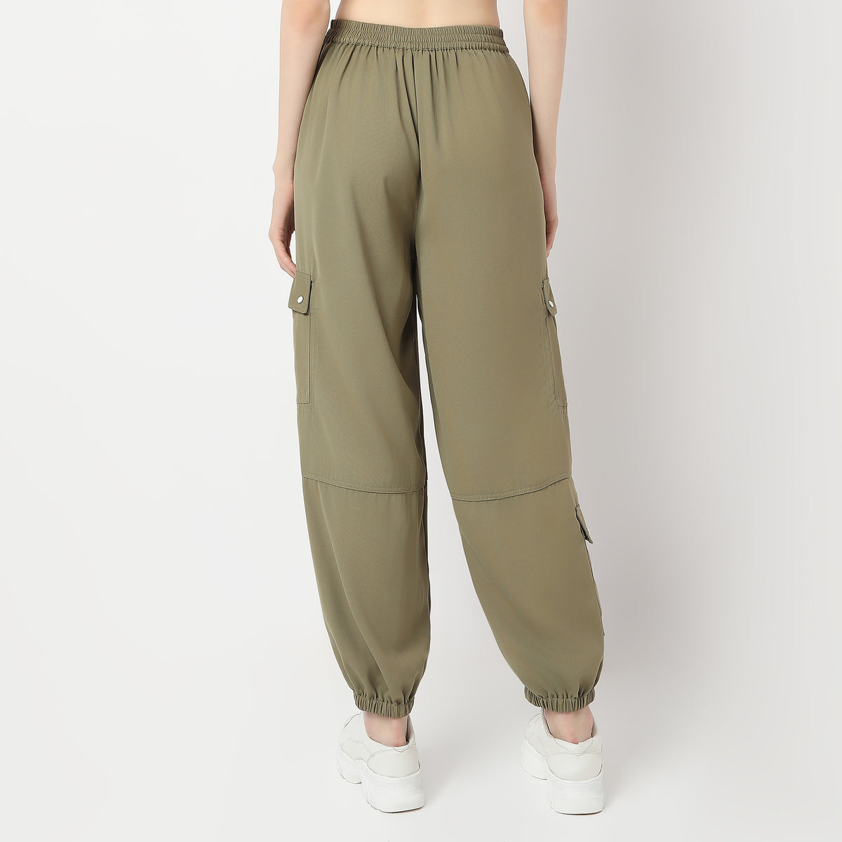 Relaxed Fit Mid Rise Cargos