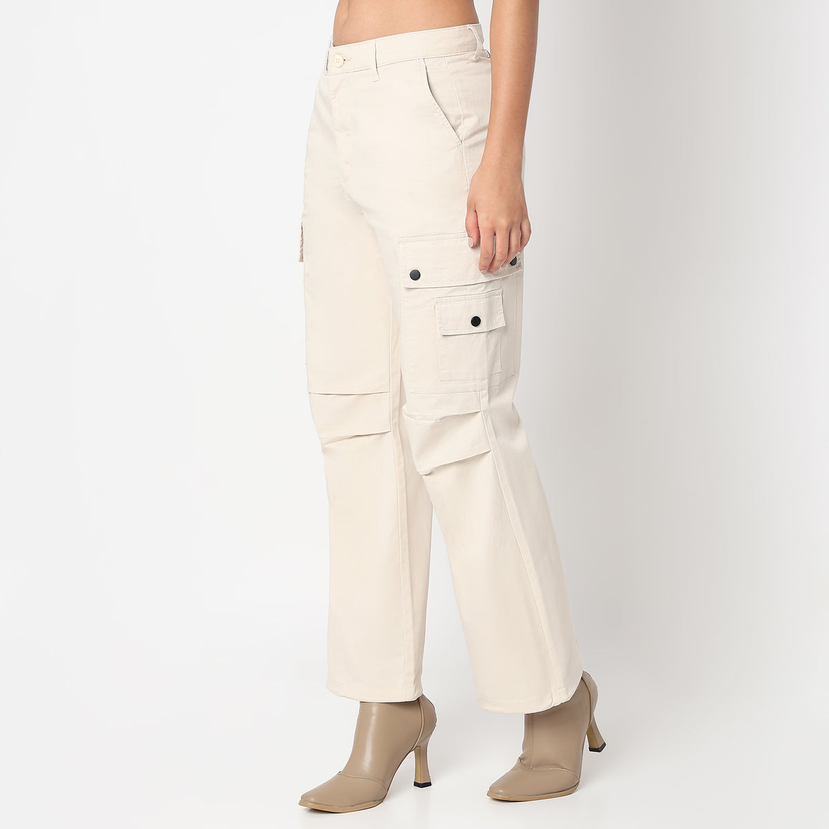 Betty Fashion Pants Made with Comfortable Fabric