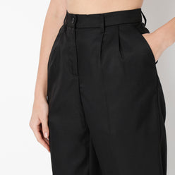 Relaxed Fit Solid Ankle Length High Rise Pants