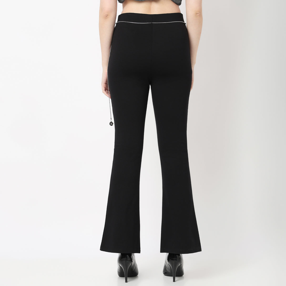 Silver Metail Chain On Waist And Centre Slit At Hem Detail Pant