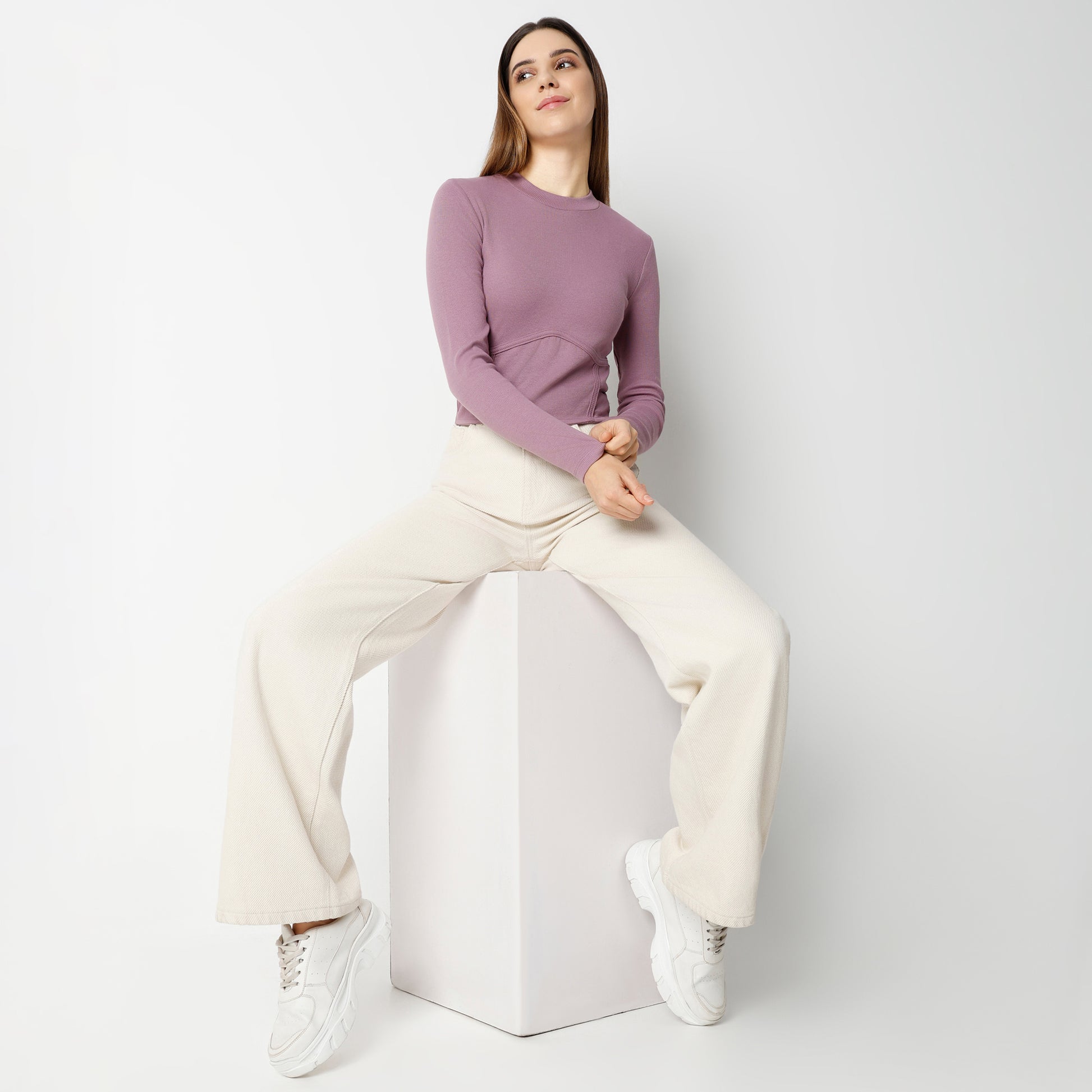 Slim Fit Solid Cropped T-Shirt