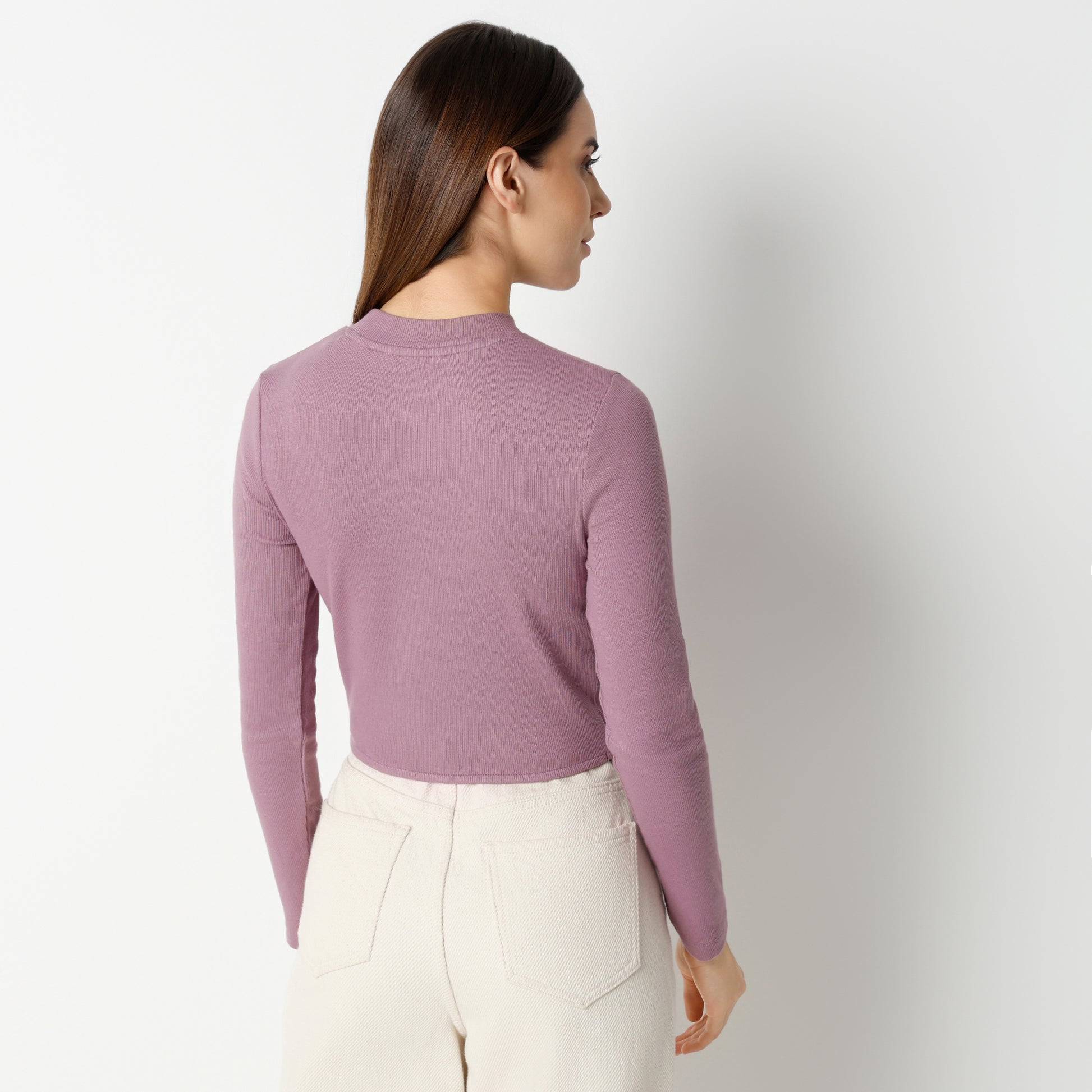 Slim Fit Solid Cropped T-Shirt