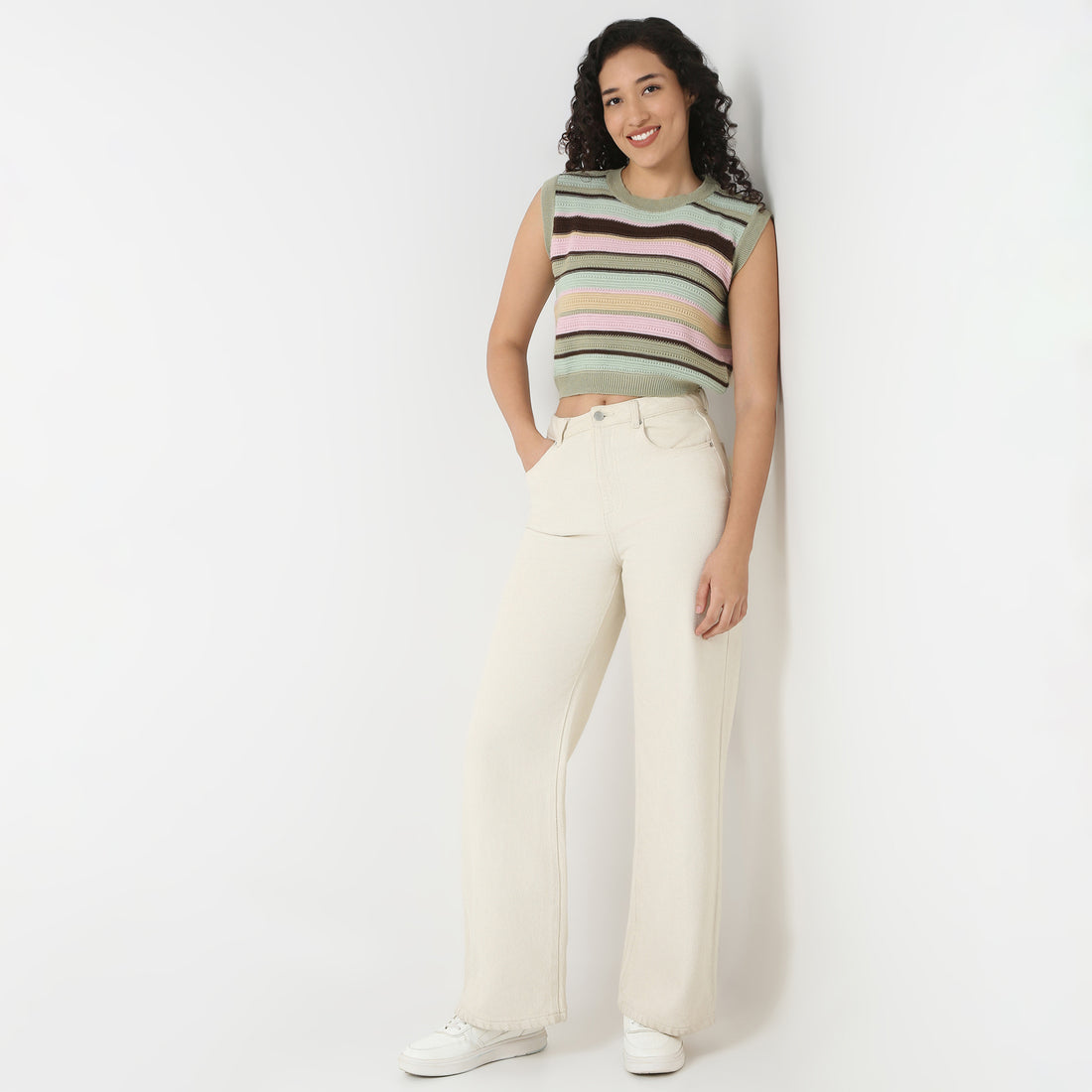 Betty Sleeveless Fashion Tee