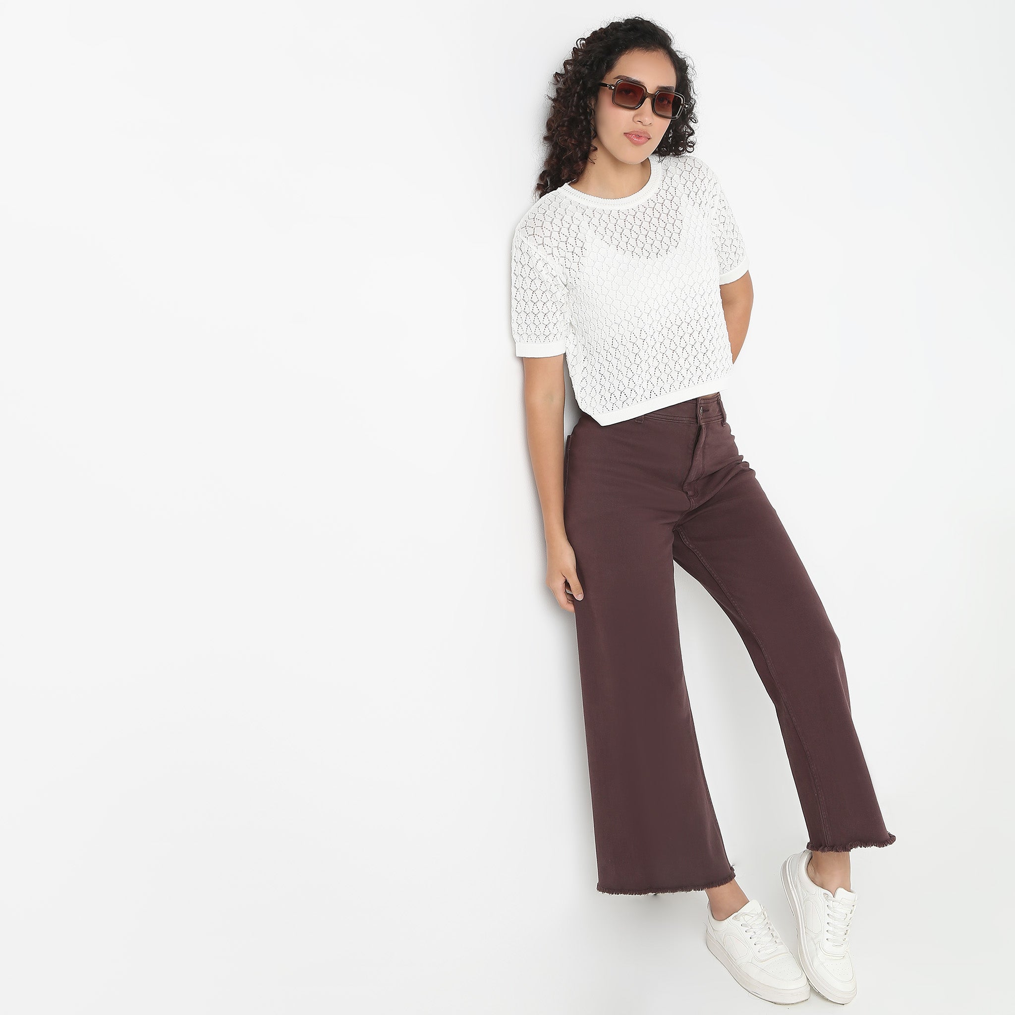 Betty Cropped Fashion Round Neck Tee