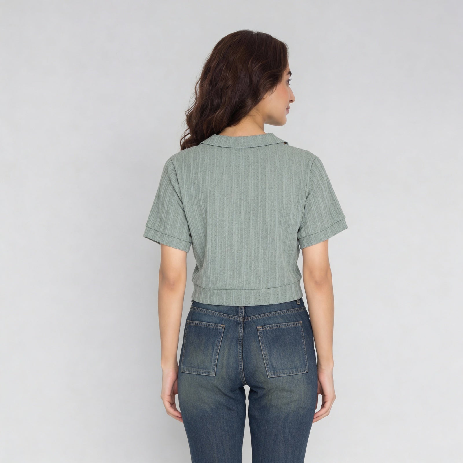 V-Neck Slim Fit Cropped T-Shirt