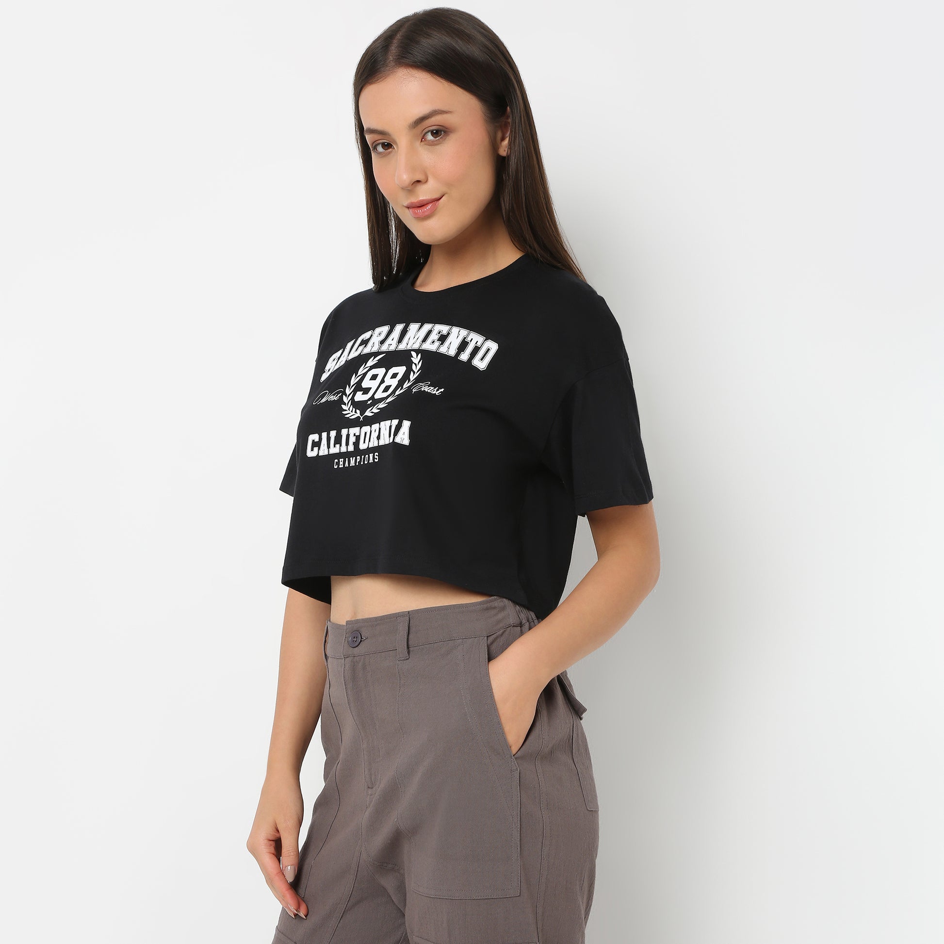 Women Graphic Round Neck Cropped Boxy Fit Young Graphc T-Shirt