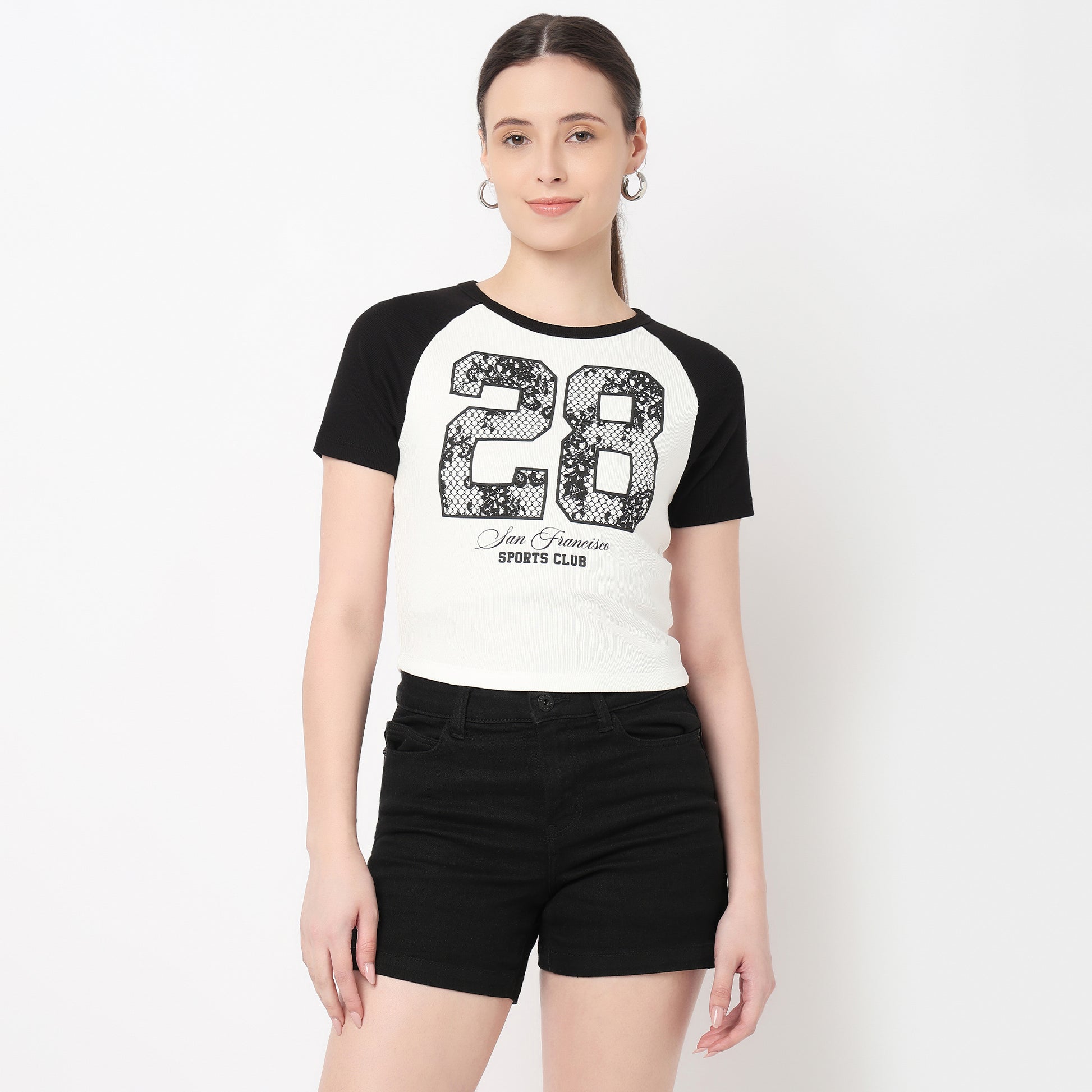 Slim Fit Graphic Crop Tee