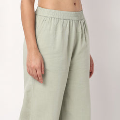 Relaxed Fit High Rise Palazzo With Scallop Hem