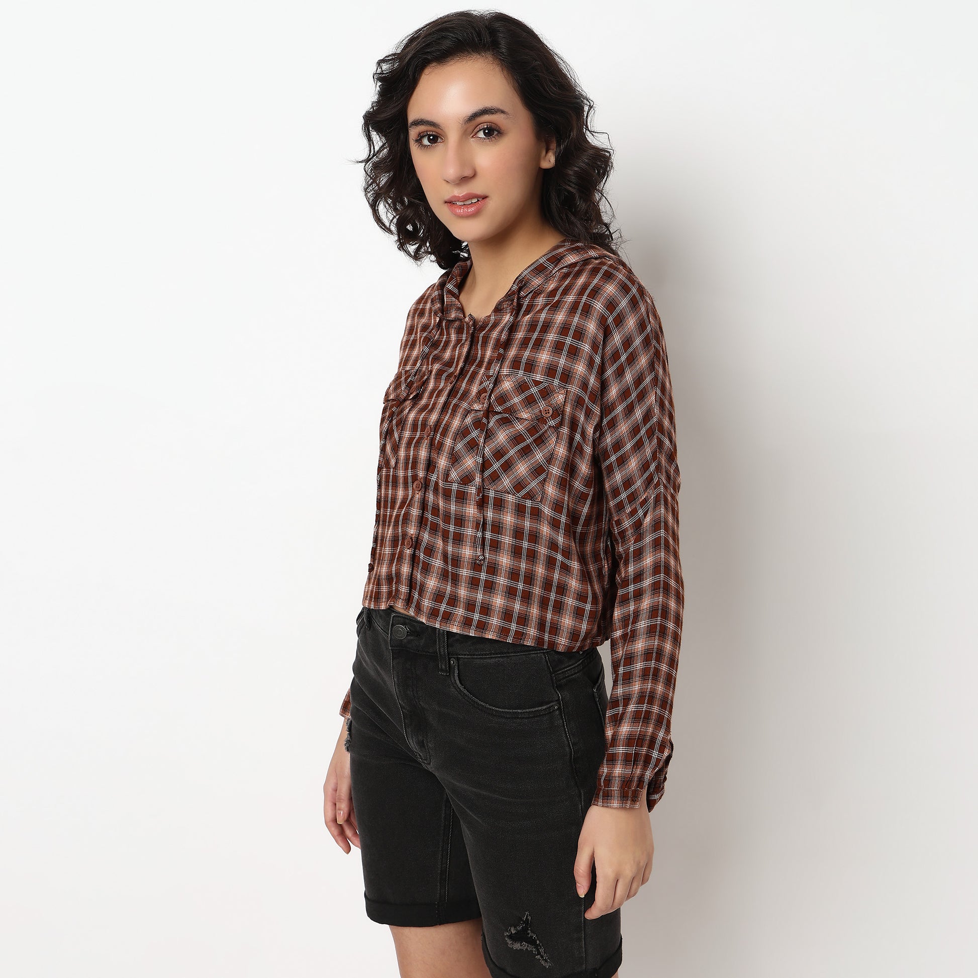 Checkered Hoodie Style Cropped Betty Shirt