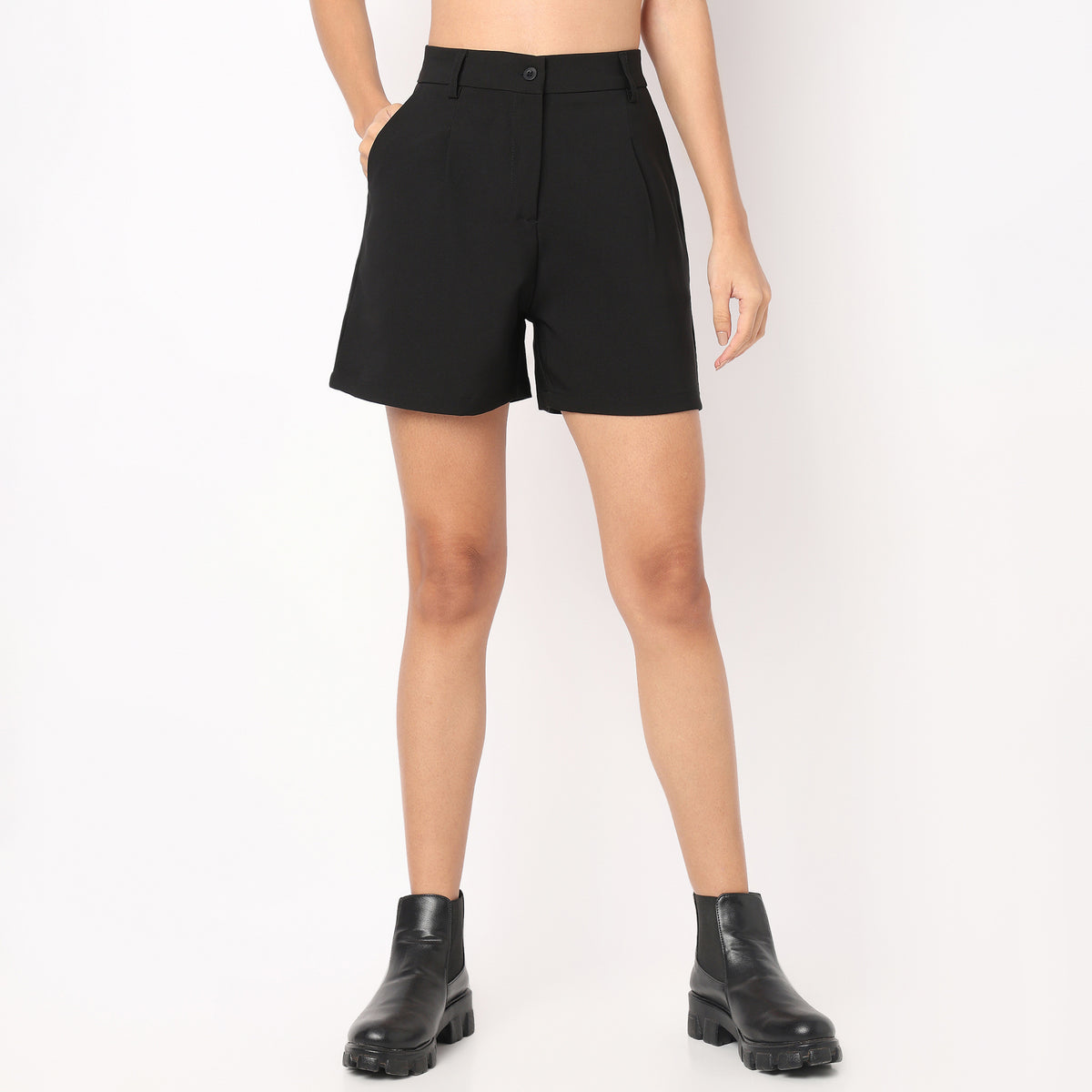 Boxy Fit High Rise Shorts