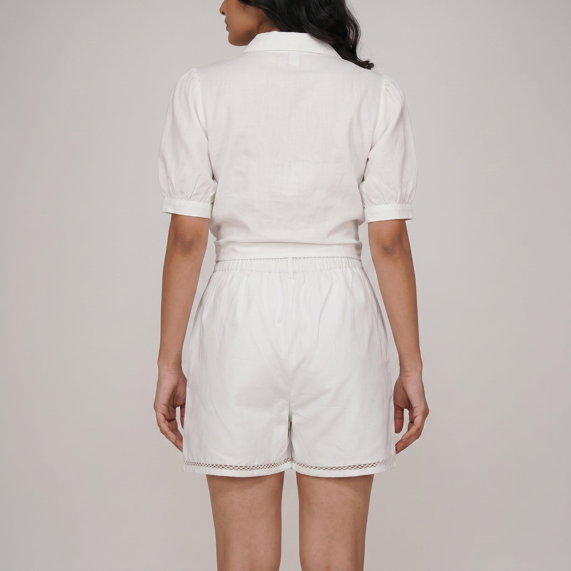 Solid Mid Rise Shorts With Pockets