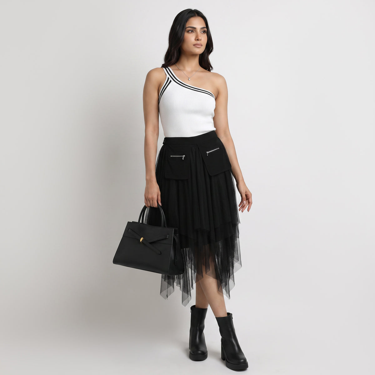 Solid Flare Fit Mid Rise Skirt