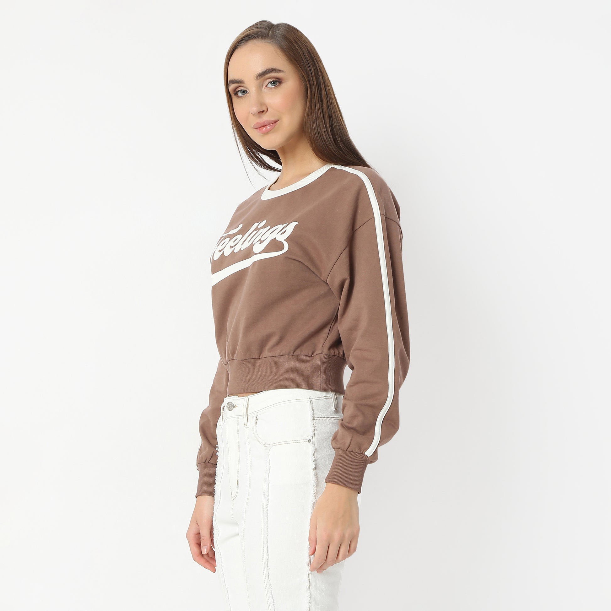 Oversize Graphic Crew Neck Cropped Sweat Tee