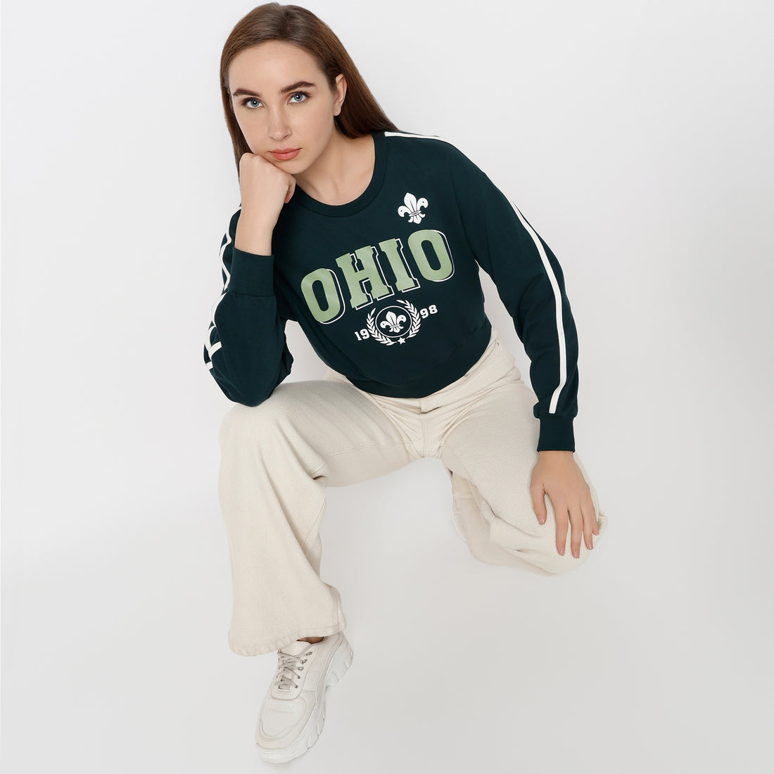 Oversize Graphic Round Neck Sweat Tee