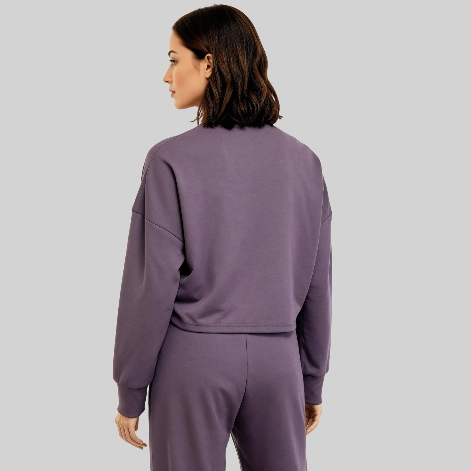 Mock Turtle Neck Sweat Tee