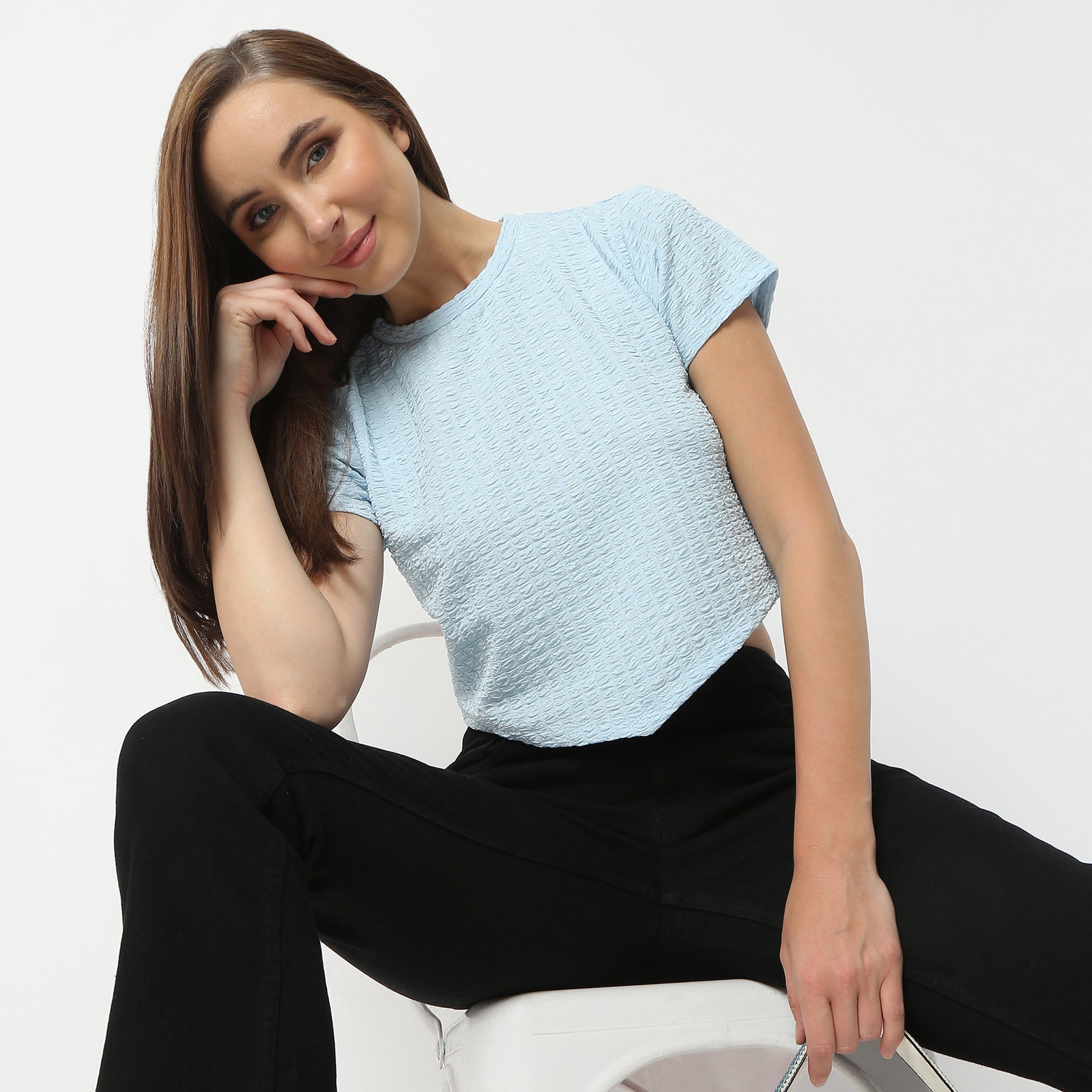 Regular Fit Solid Round Neck Cropped Crop Top