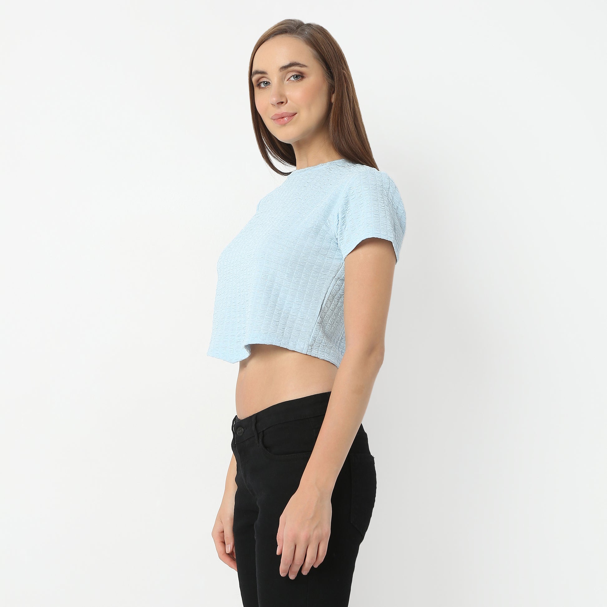 Regular Fit Solid Round Neck Cropped Crop Top