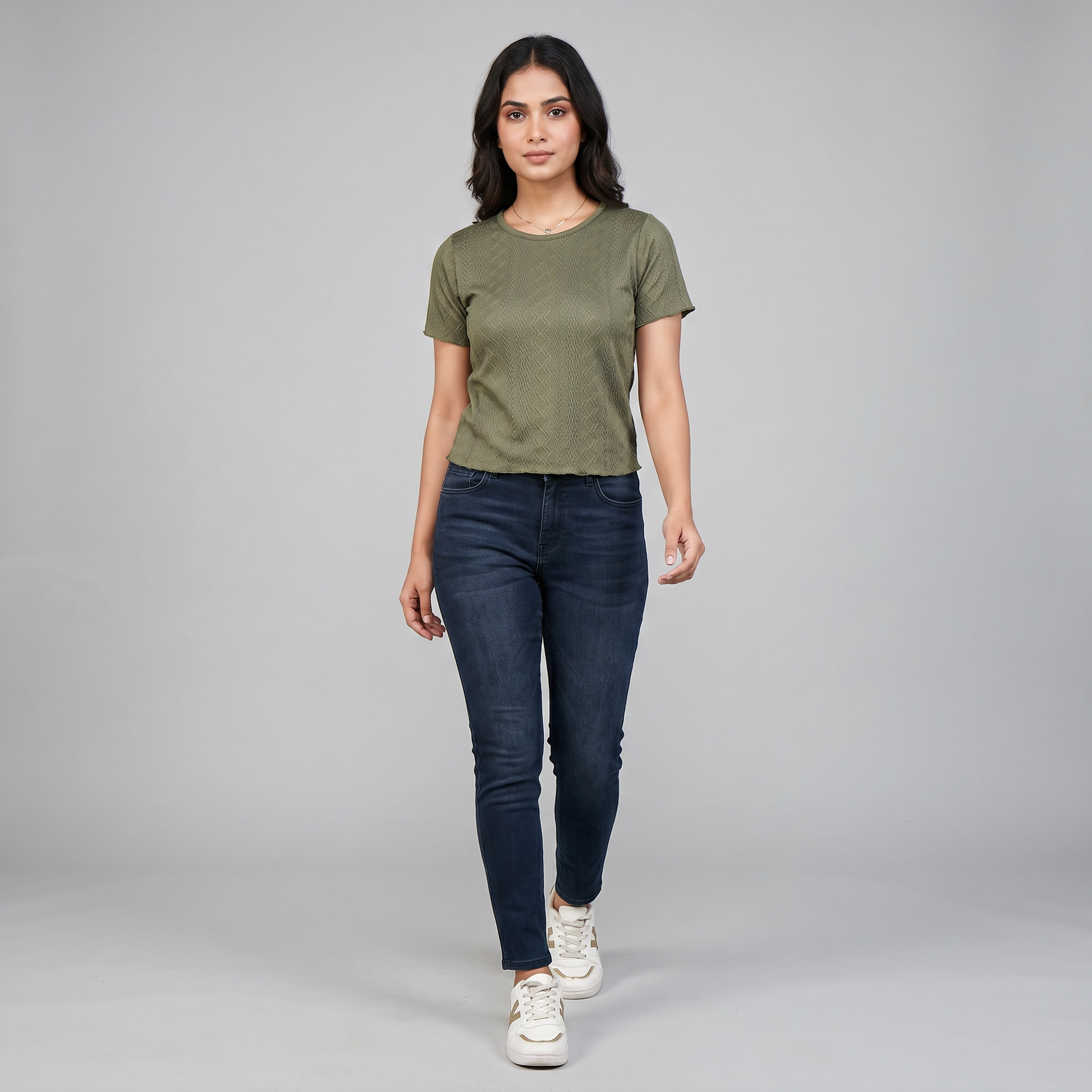 Solid Slim Fit Cropped Top