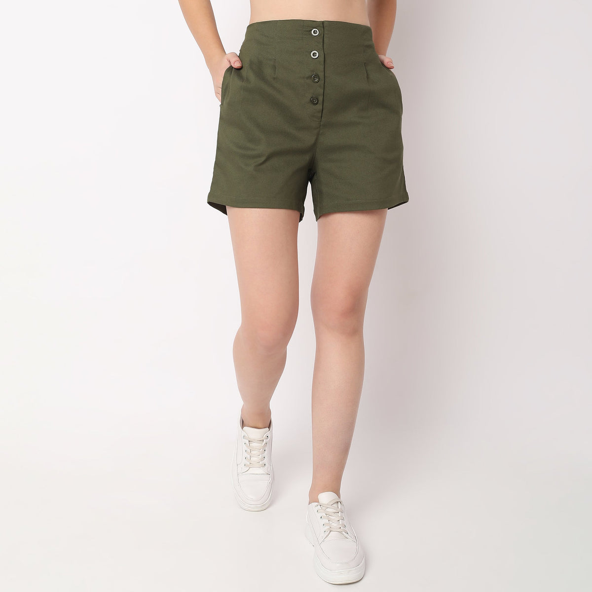 Women Wearing Regular Fit Solid High Rise Short