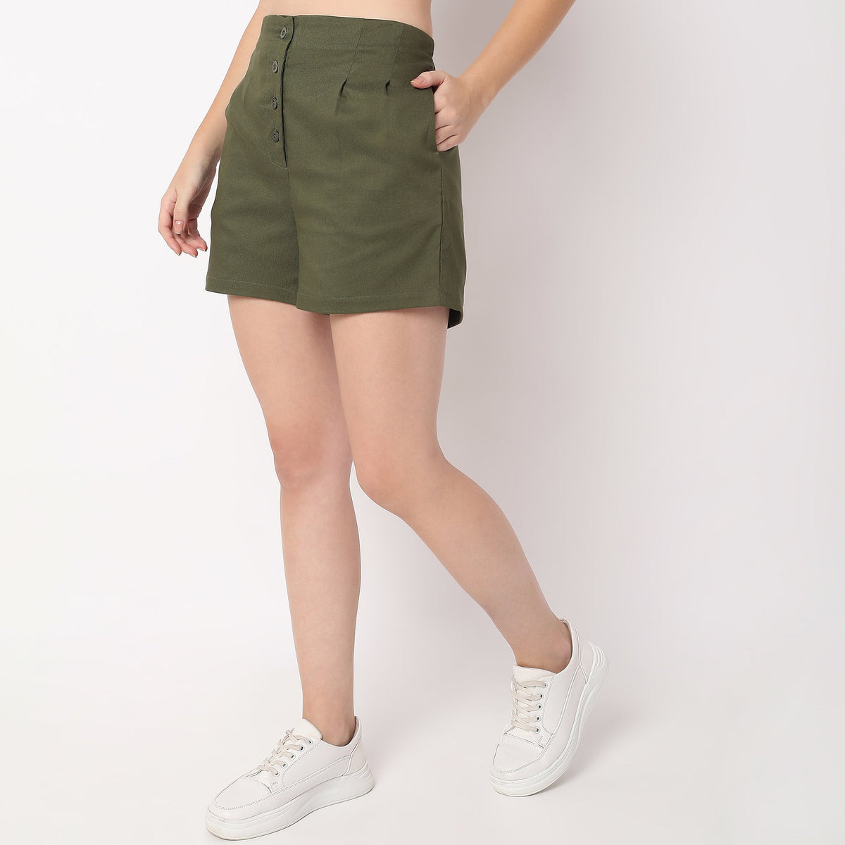 Women Wearing Regular Fit Solid High Rise Short