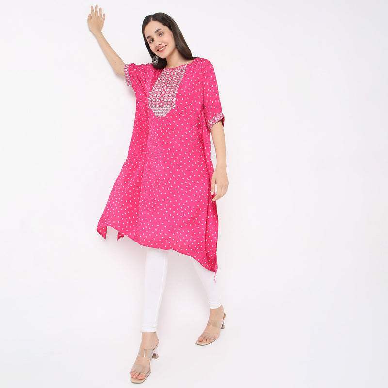 Relaxed Fit Embroidered Kurta