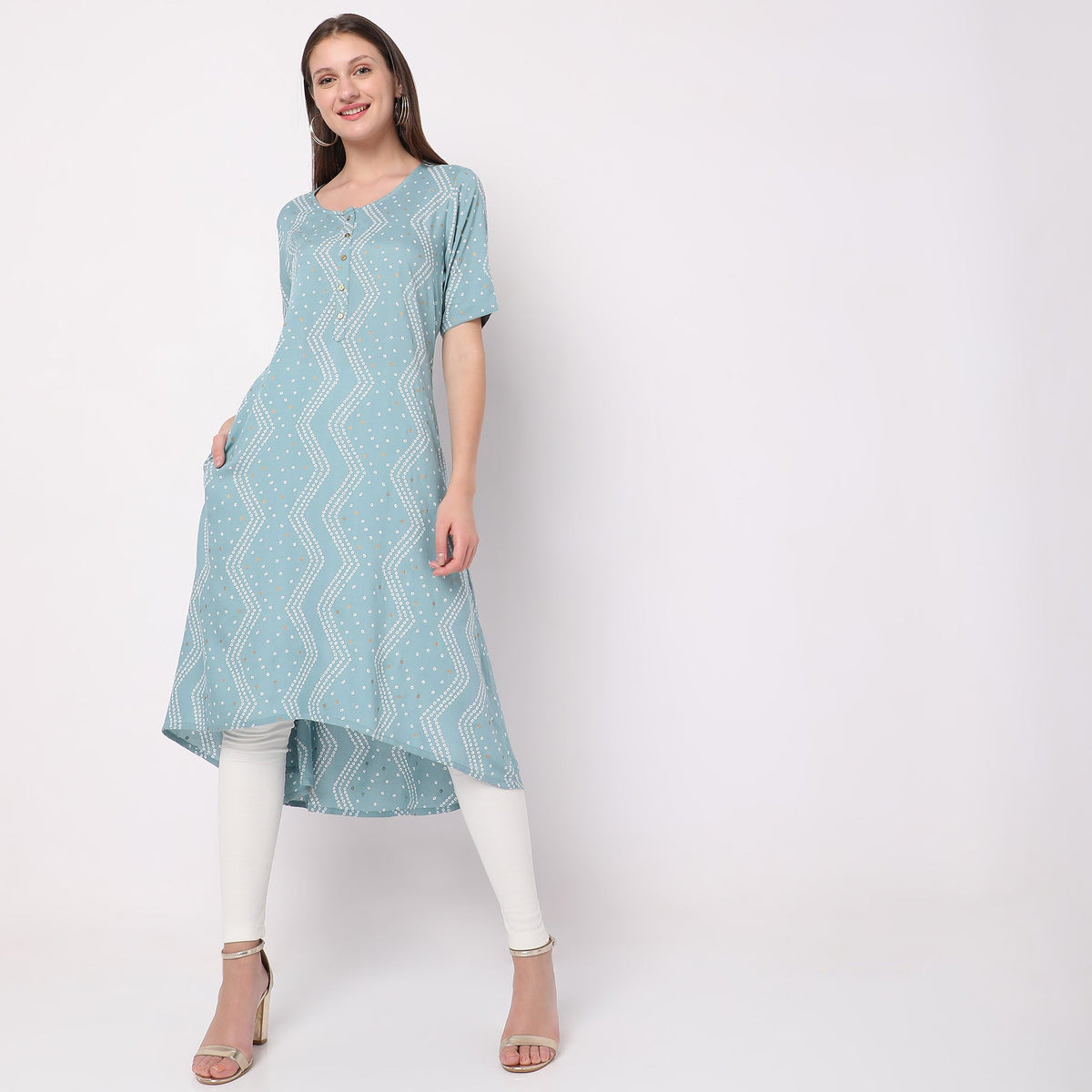 Women Wearing Regular Fit Printed Kurta