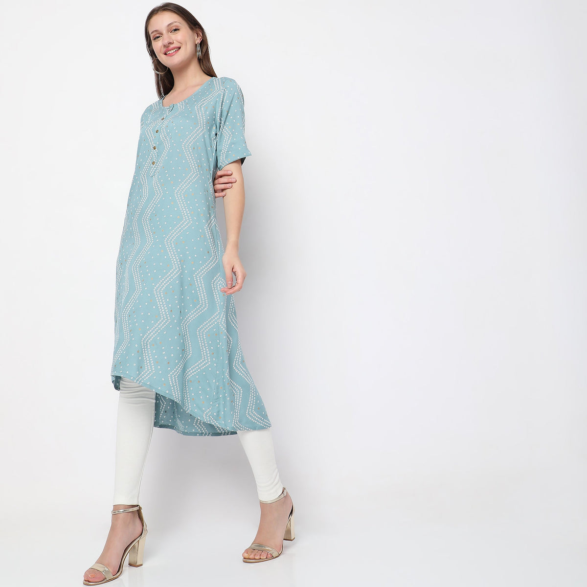 Women Wearing Regular Fit Printed Kurta