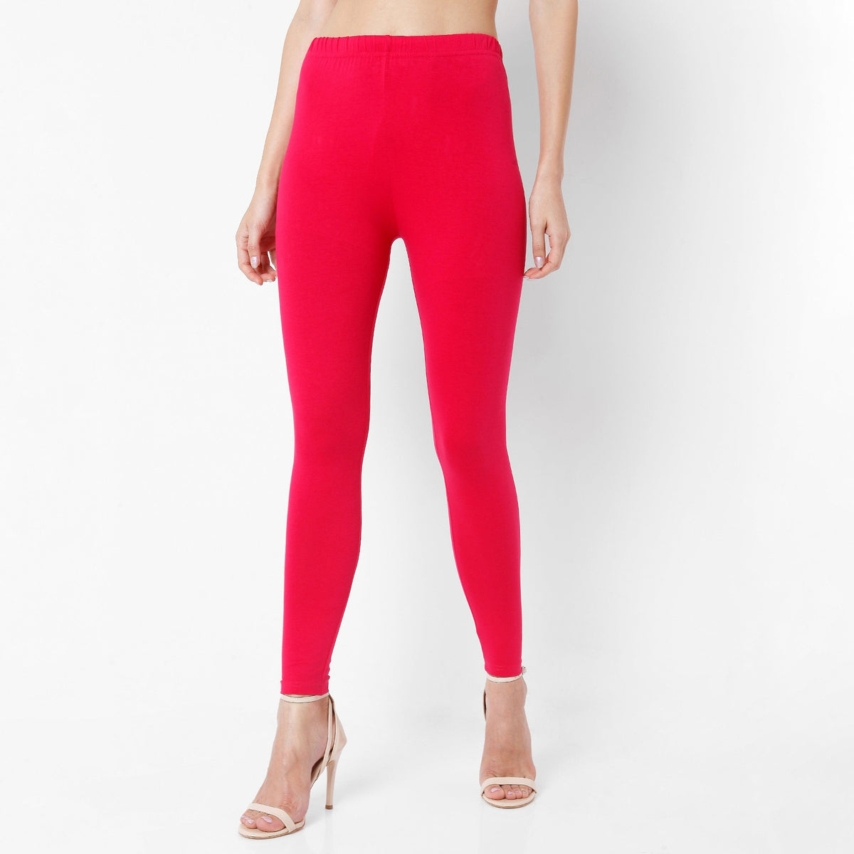 Straight Fit Solid Mid Rise Leggings