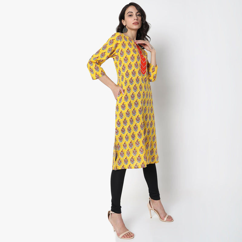 Women Wearing Regular Fit Printed Kurta